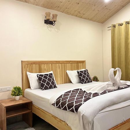 Ahava Kasol Riverside Cafe And Cottages מראה חיצוני תמונה