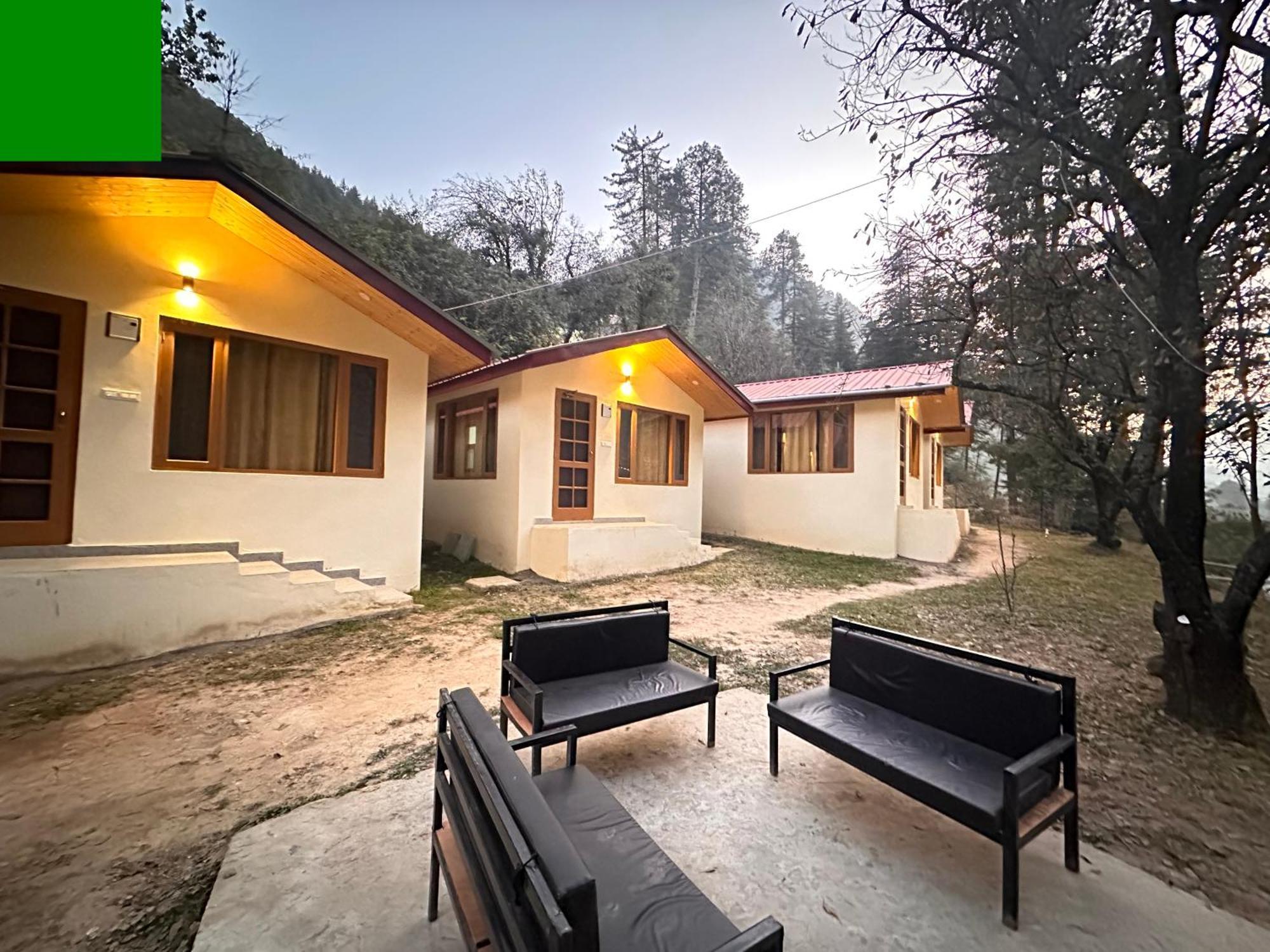Ahava Kasol Riverside Cafe And Cottages מראה חיצוני תמונה