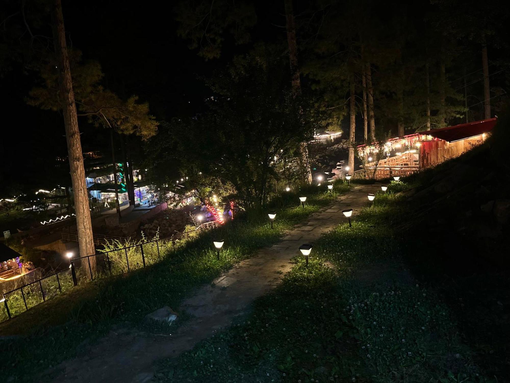 Ahava Kasol Riverside Cafe And Cottages מראה חיצוני תמונה