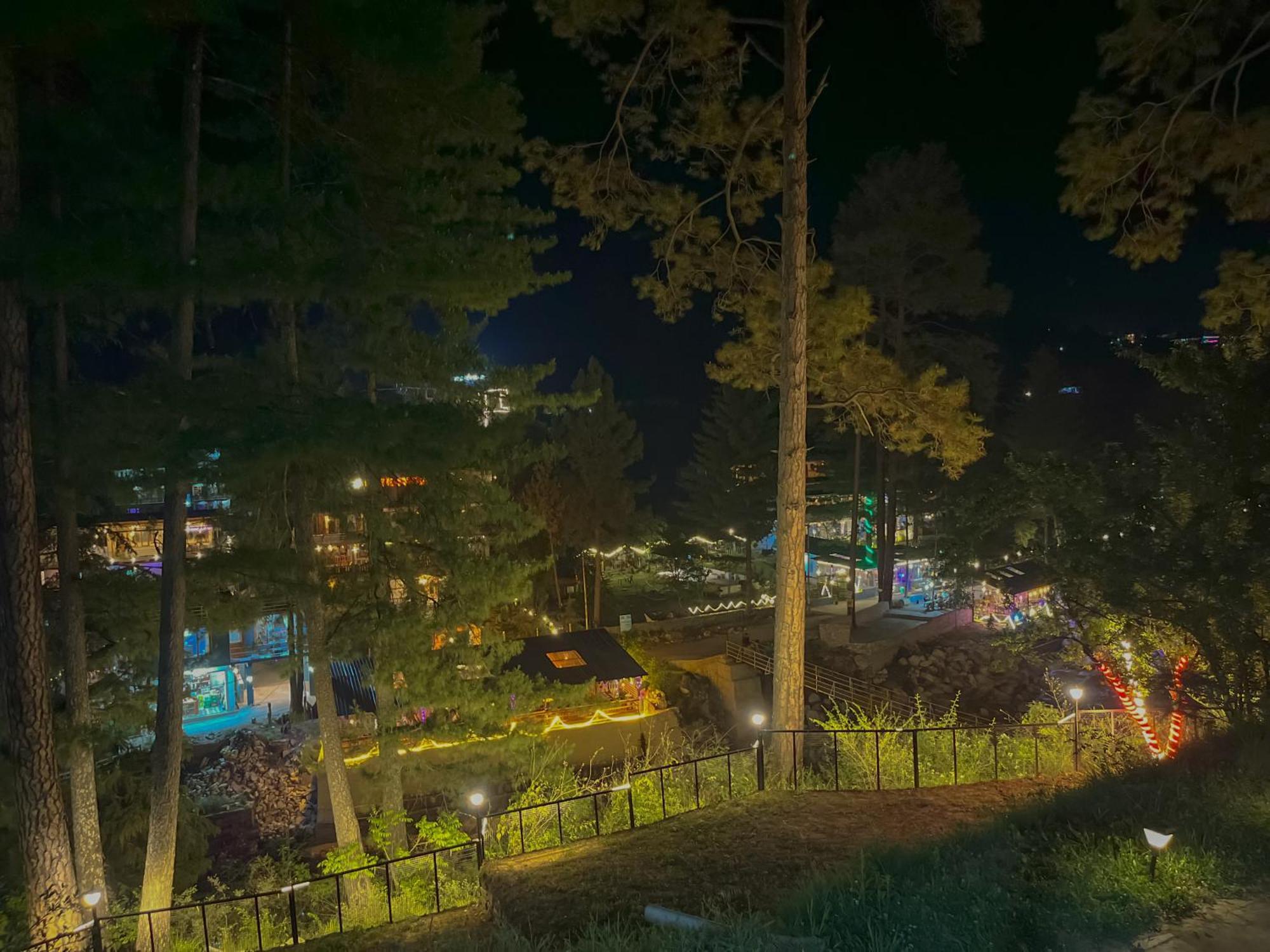 Ahava Kasol Riverside Cafe And Cottages מראה חיצוני תמונה