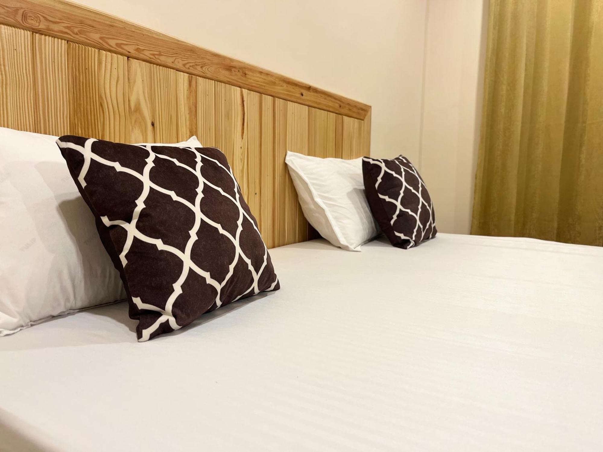 Ahava Kasol Riverside Cafe And Cottages חדר תמונה