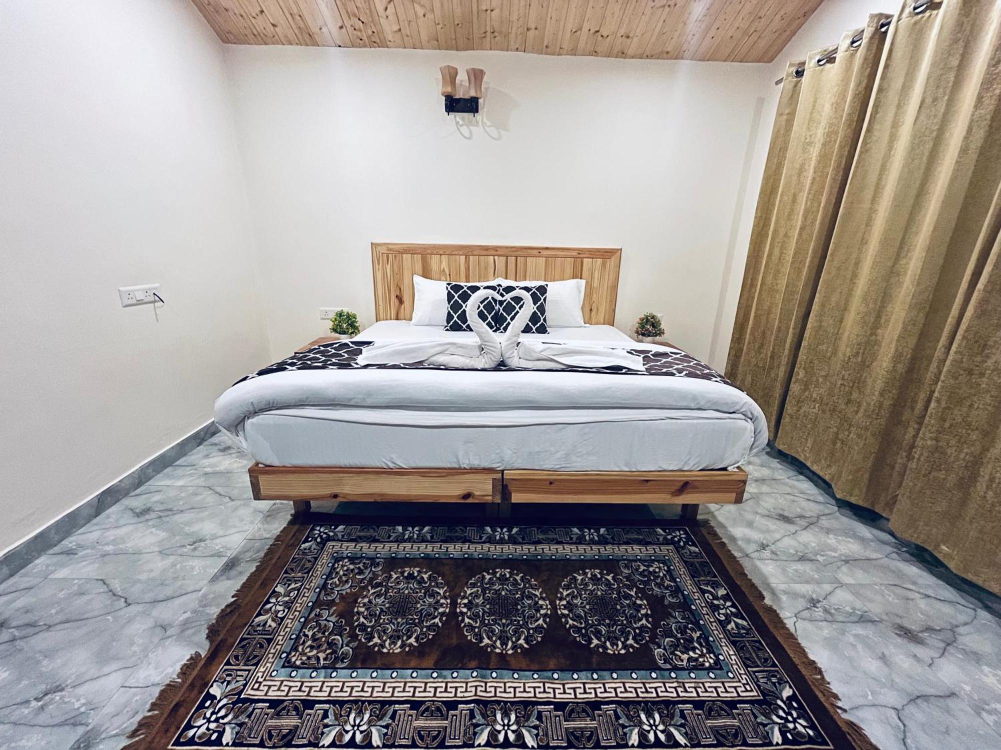 Ahava Kasol Riverside Cafe And Cottages מראה חיצוני תמונה